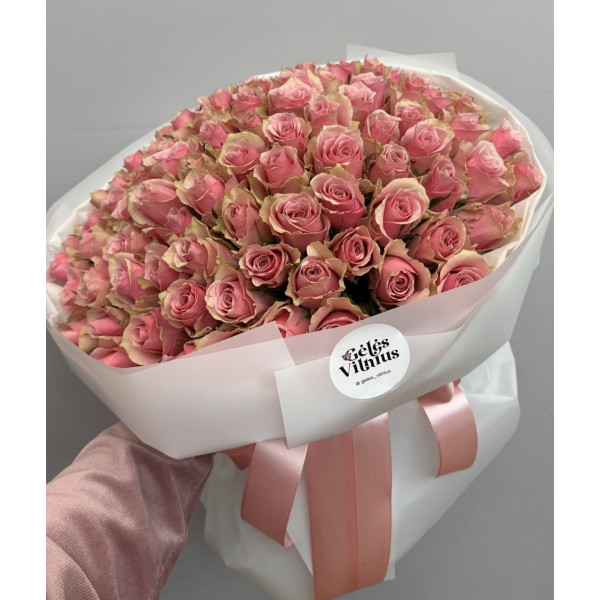 51 rožinė rožė 40 cm